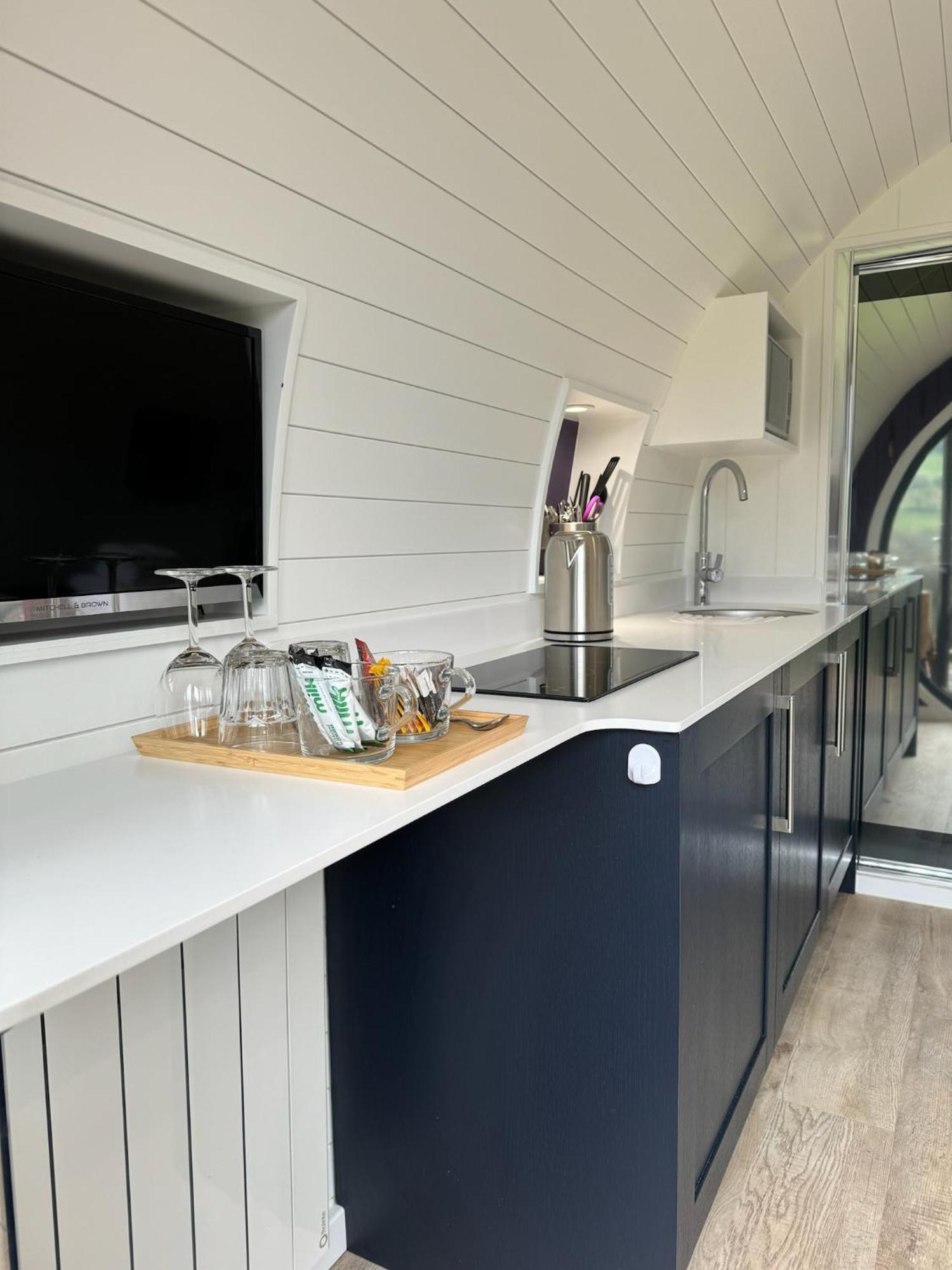 Luxury Glamping In North Yorkshire National Park & Coastal Area 호텔 스카버러 외부 사진